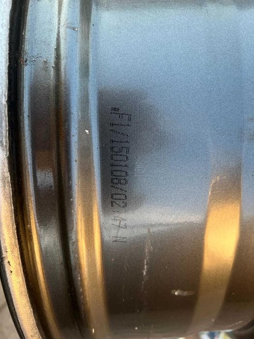 Диски KIA R18 7.5J PCD 5x114.3 ET46 DIA67.1