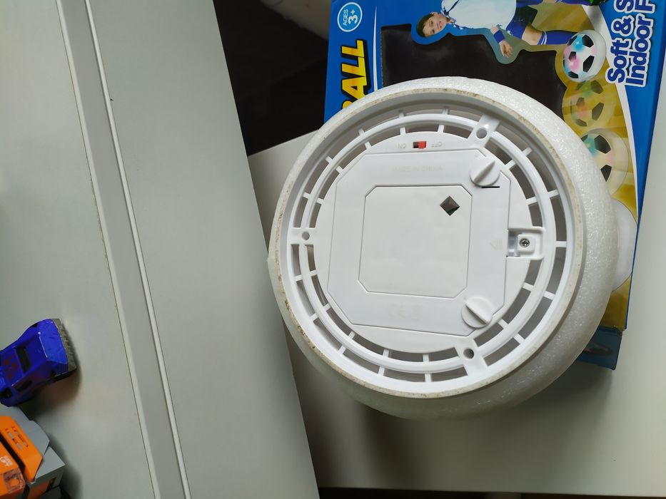 Hover Ball игра в футбол