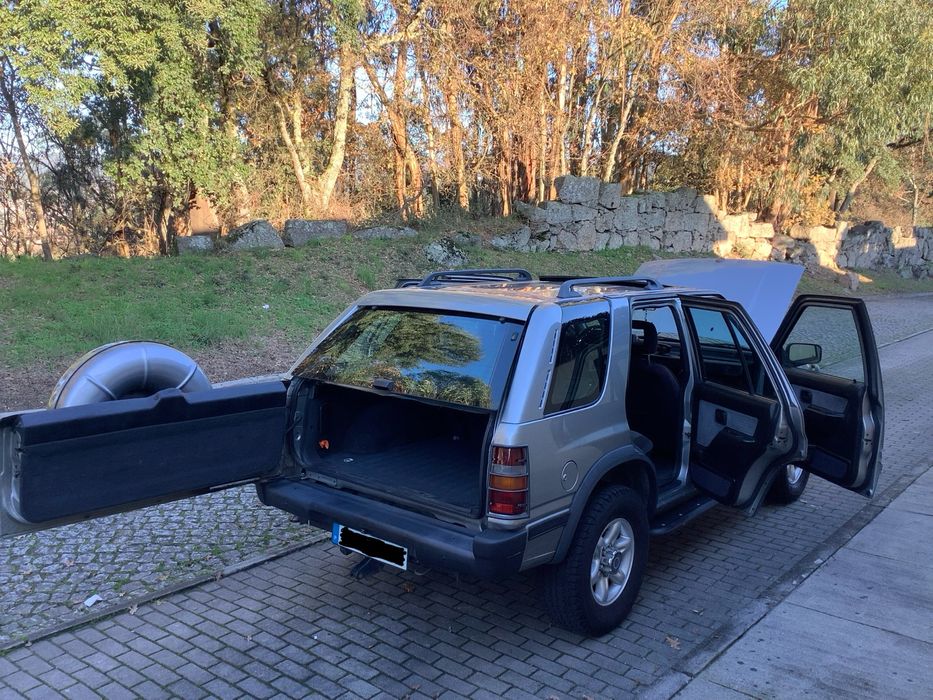 Opel Frontera 2.8 TDI - 5 portas Nacional (Motor ISUZO) Impecável