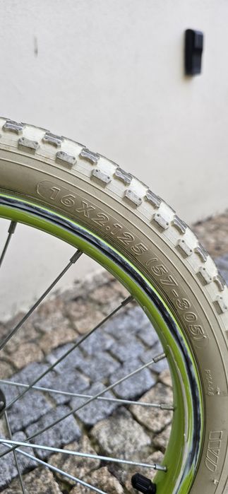 Bicicleta Criança Unisexo Roda 16 com Oferta de Capacete