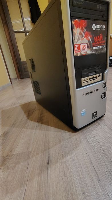 Комп'ютер для роботи, характеристики в описі