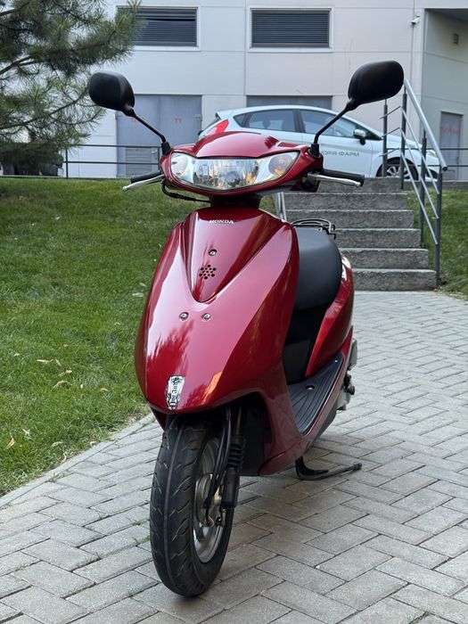 Скутер,мопед Honda Dio AF/68  Інжектор Контейнер
