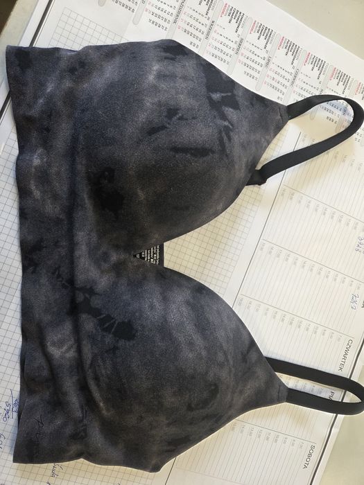 Biustonosz  Victoria's  Secret XL