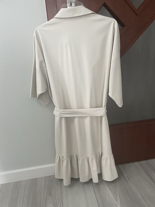 Sukienka z ekoskóry