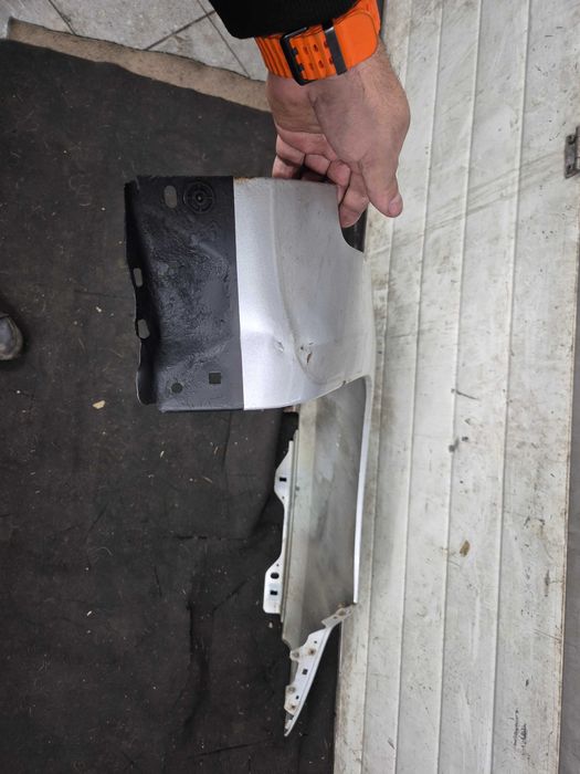 ford c-mac mk1 błotnik przedni prawy przód srebrny metalic nr lakie 03