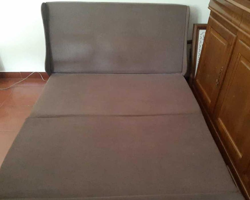 Sofá cama desdobrável