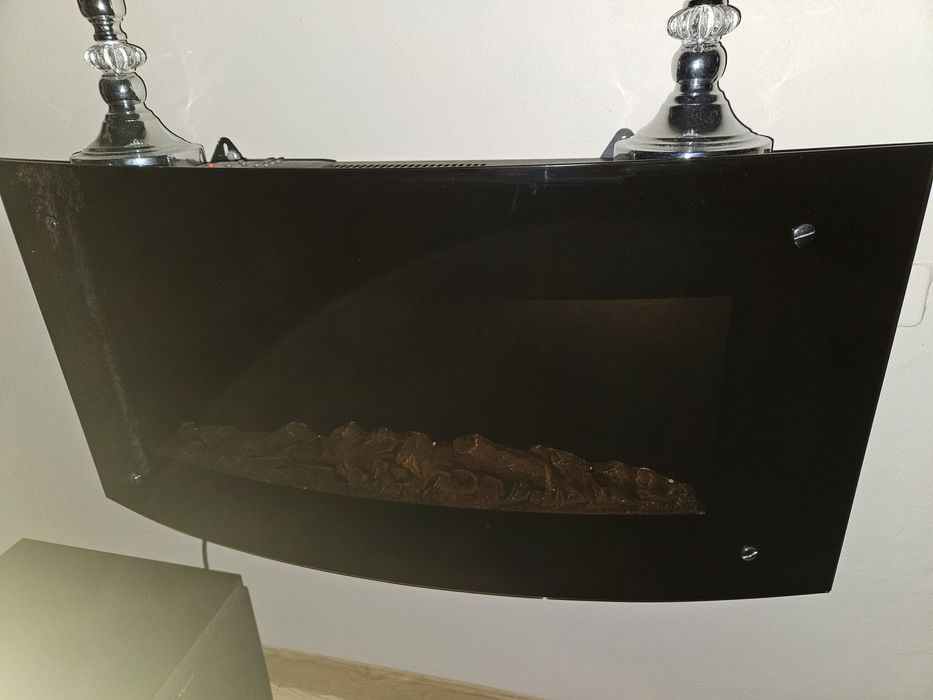 Mam na sprzedaż Kominek elektryczny