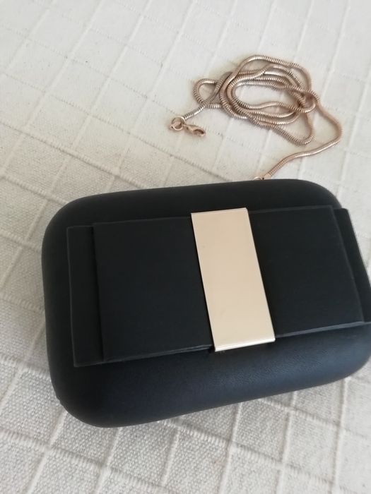 Pochete preta de cerimónia