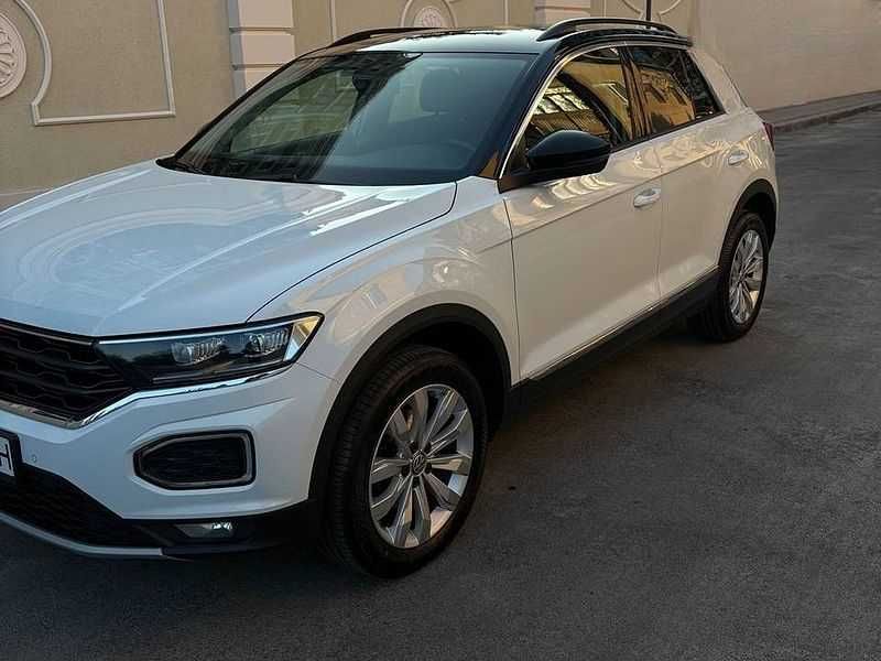 Твоє авто! Кросовер Фольксваген Т-Рок / VW T-Roc, оренда авто під викуп, оренда авто з викупом, машина в оренду