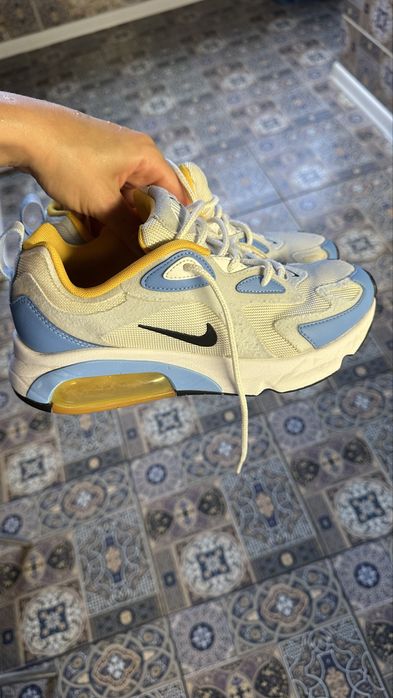 Кросівки nike 38,5