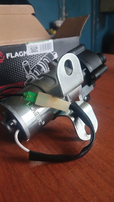 Насос дополнительный отопителя.