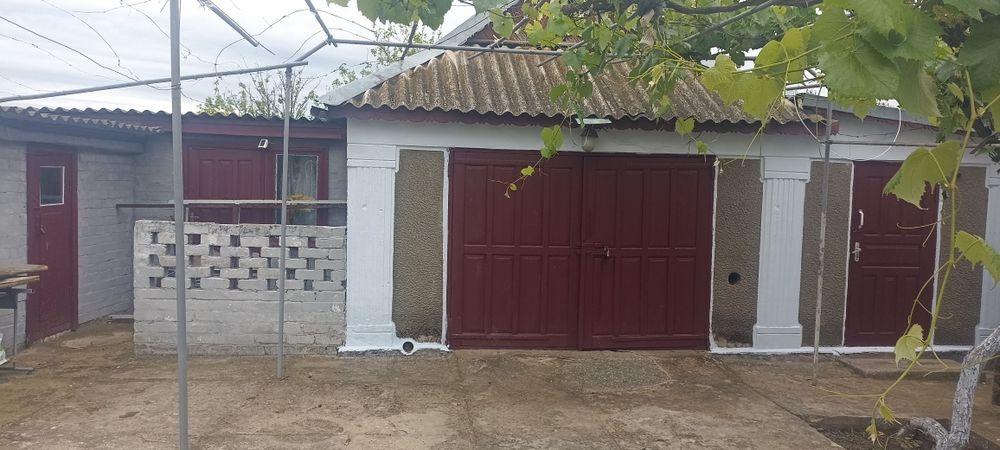Продам дома на участке 30 сот.