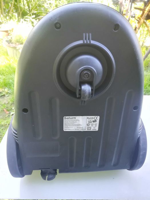 Продаю пылесос  " SATURN ST-VC7279 " 1600Вт