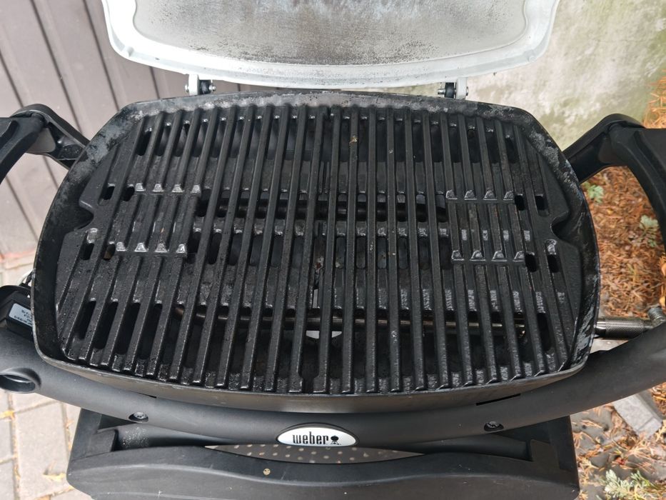 Grill Weber Q1200 gazowy w bardzo Ladny stan