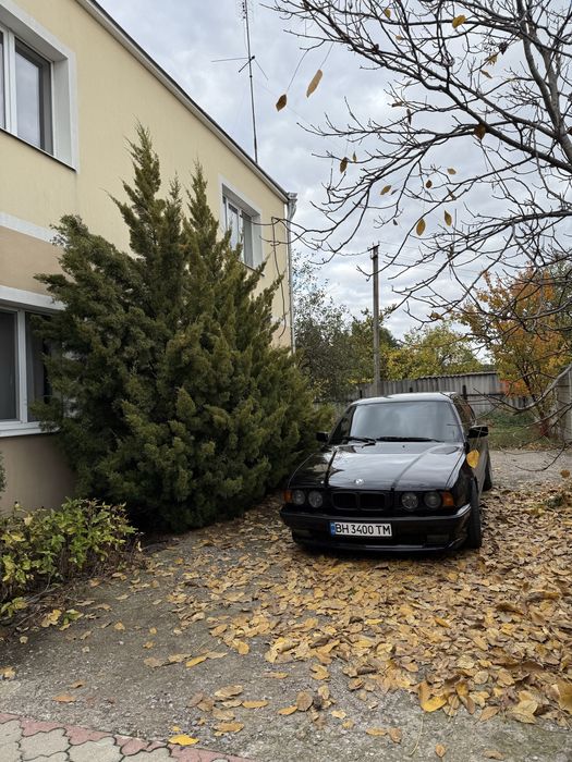 BMW 5 series e34 m50b25