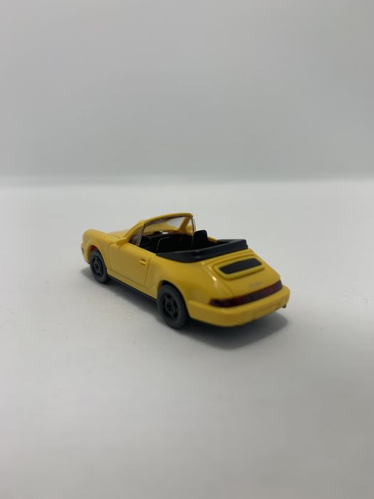 Porsche Carrera Cabrio da Wiking escala H0 1/87