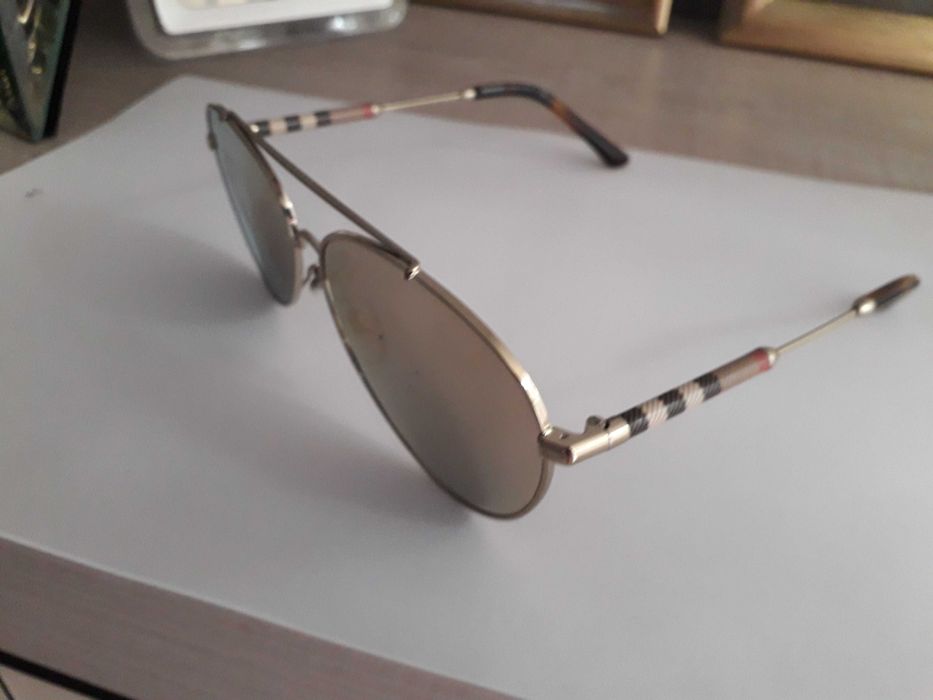 Oprawki Burberry