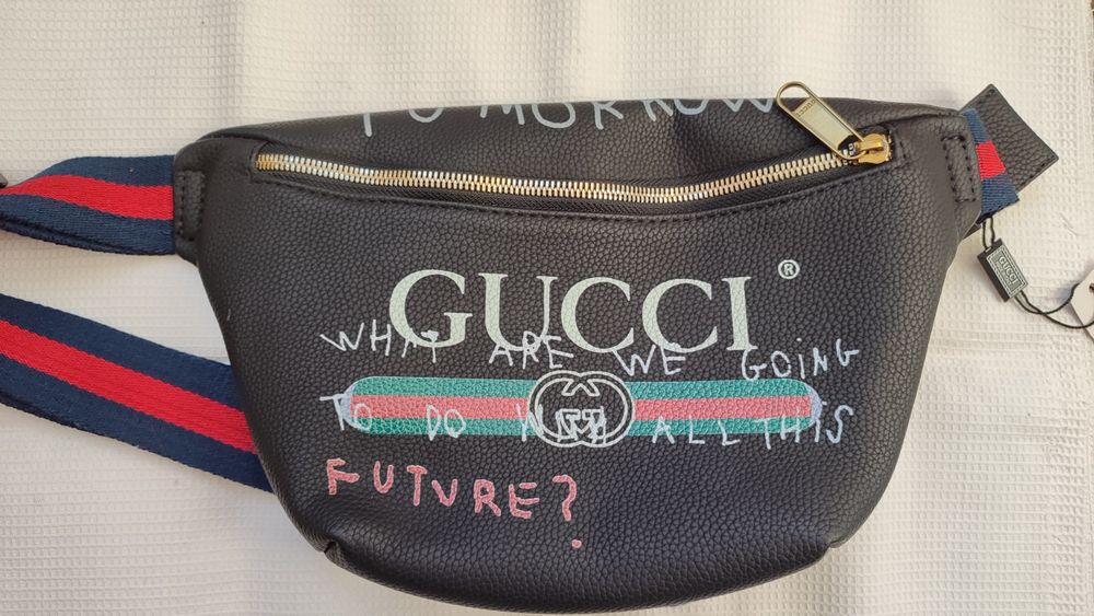Продам новую бананку Gucci
