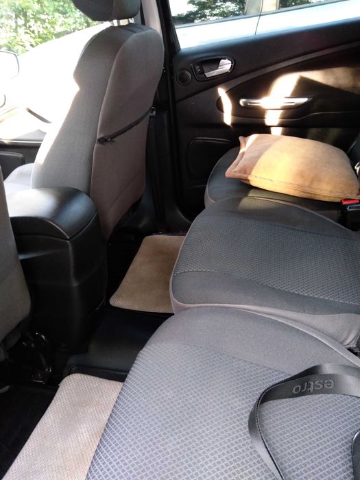 Продам форд s мах 1,6 tdci