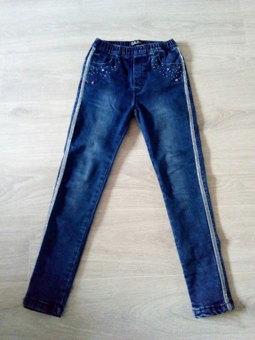 Джинсы для девочки