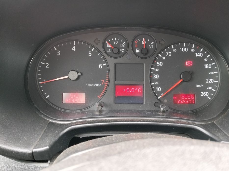 Audi A3 8L 1.6 gasolina
