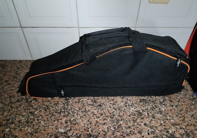 GigBag Sax Alto gear4music. Novo