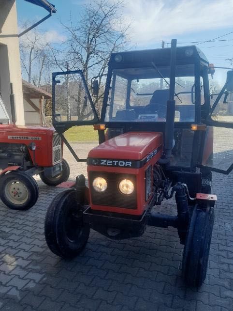 Ciągnik rolniczy Zetor 7211