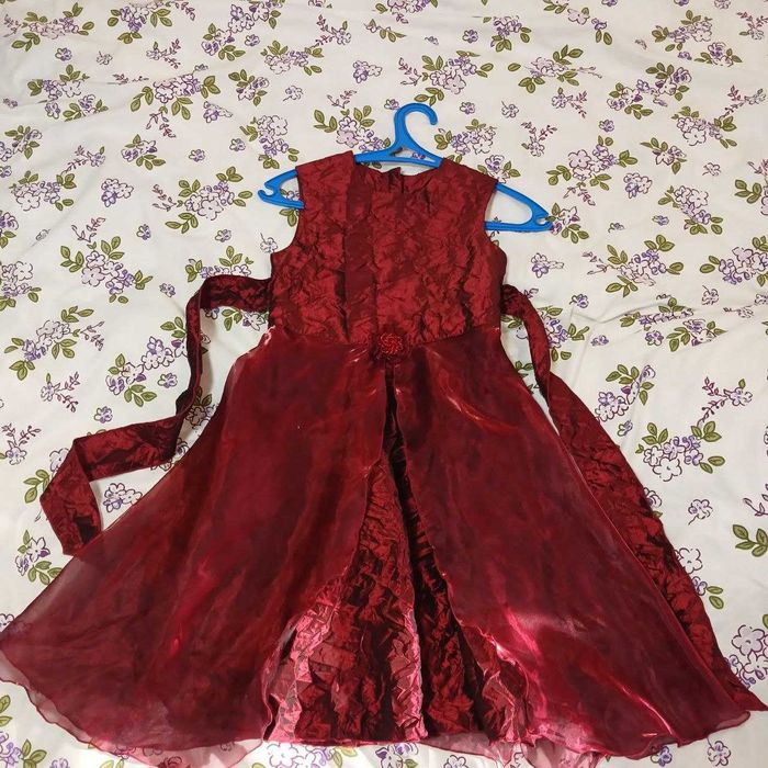 Плаття дитяче святкове