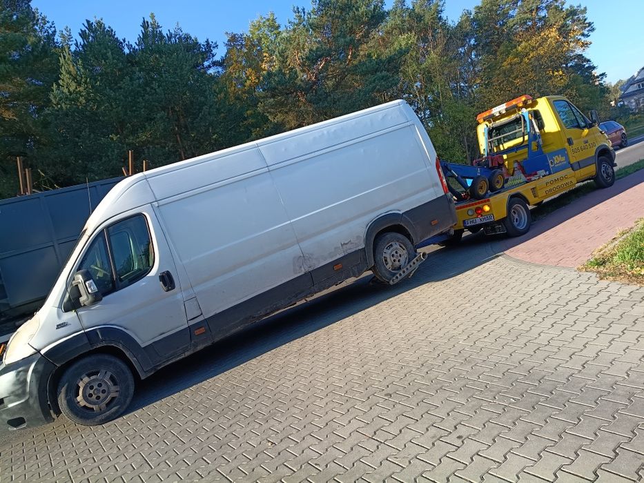 laweta transport Holowanie Pomoc  Drogowa Radom