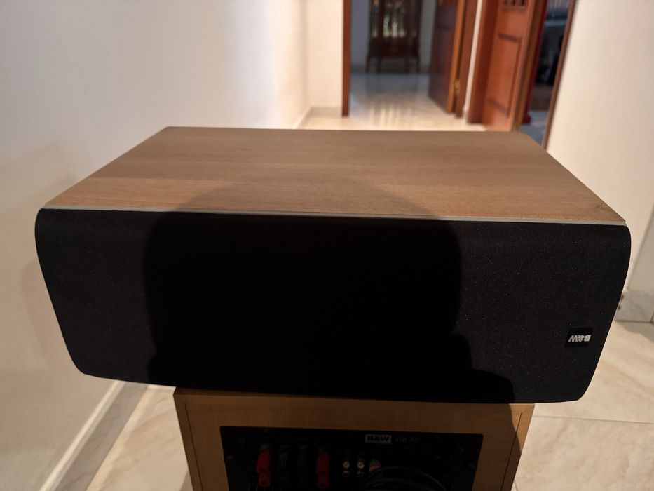 Coluna central da B&W  lcr60 s3