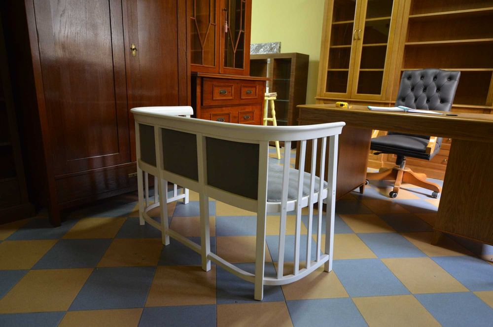 Ławeczka Antyczna po renowacji cena do ustalenia