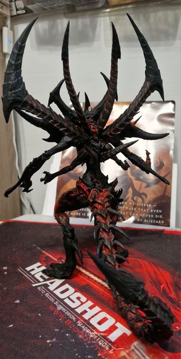 Diablo 3 Neca Figurka Orginalna USZKODZONA!