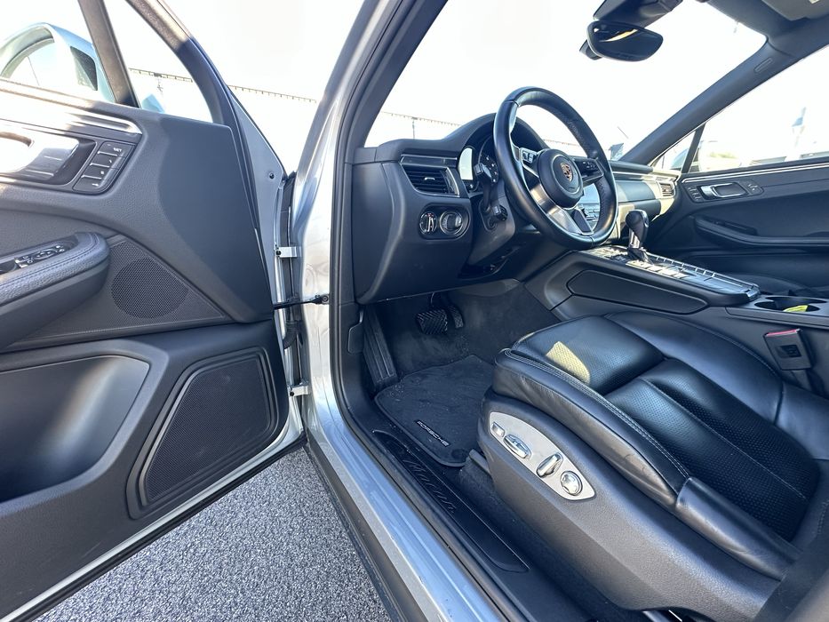 Porsche macan PDK