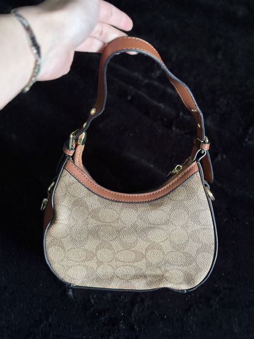 Сумка коуч багет на плече coach new york