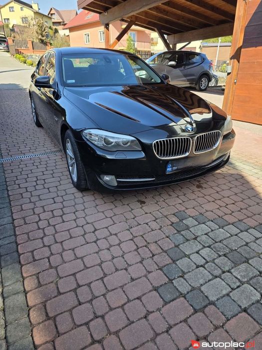 BMW Seria 5 BMW Seria 5 F10/F11 2.0 520 D