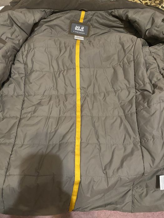 Зимова чоловіча куртка б/у