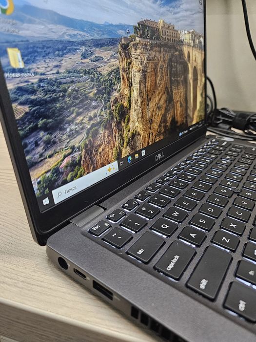 Dell Latitude 5400 i7-8665U/16Gb DDR4/SSD 256Gb m.2 nvme/14" IPS