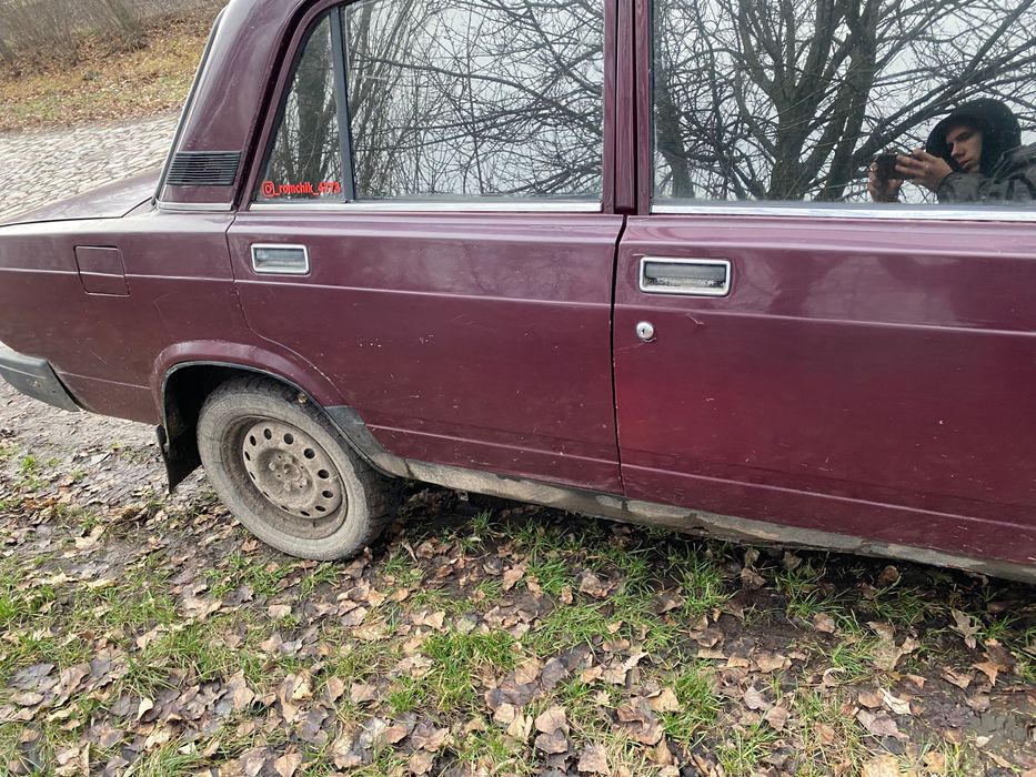 Продам ваз 2107 Инжектор