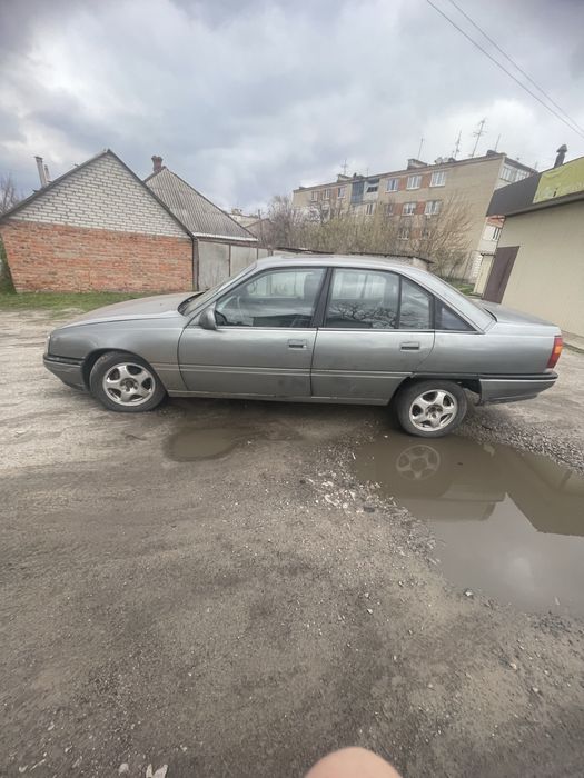 Опель омега а на ходу