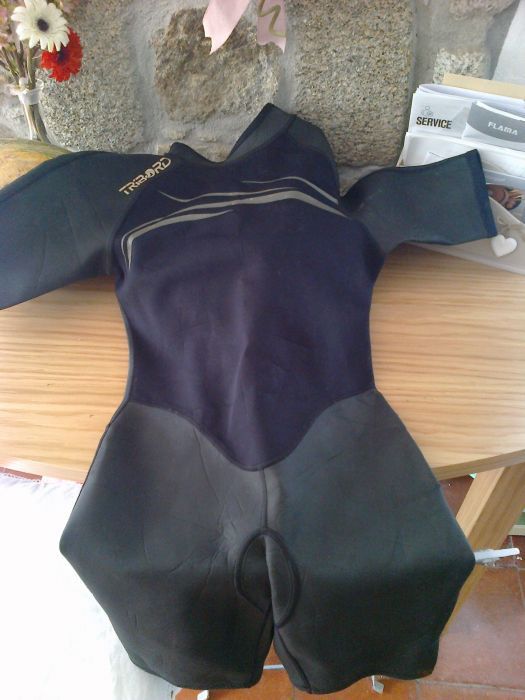 prancha WR Airam  pes pato fato m.curto triboard botins licra saco
