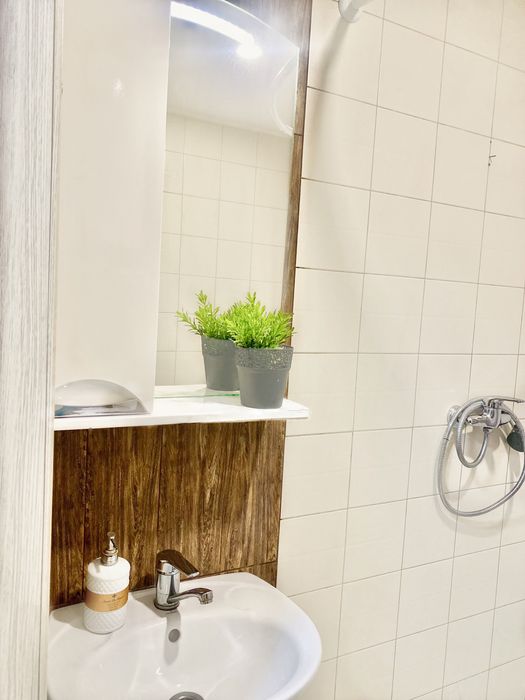 ПЛОЩА РИНОК Центр погодинно подобово