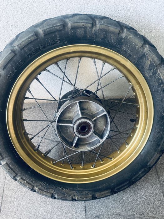 Roda/Aro Africa twin Rd07
