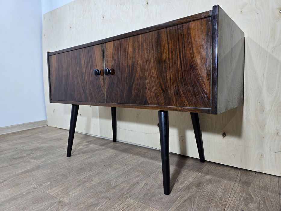 Komoda prl transport