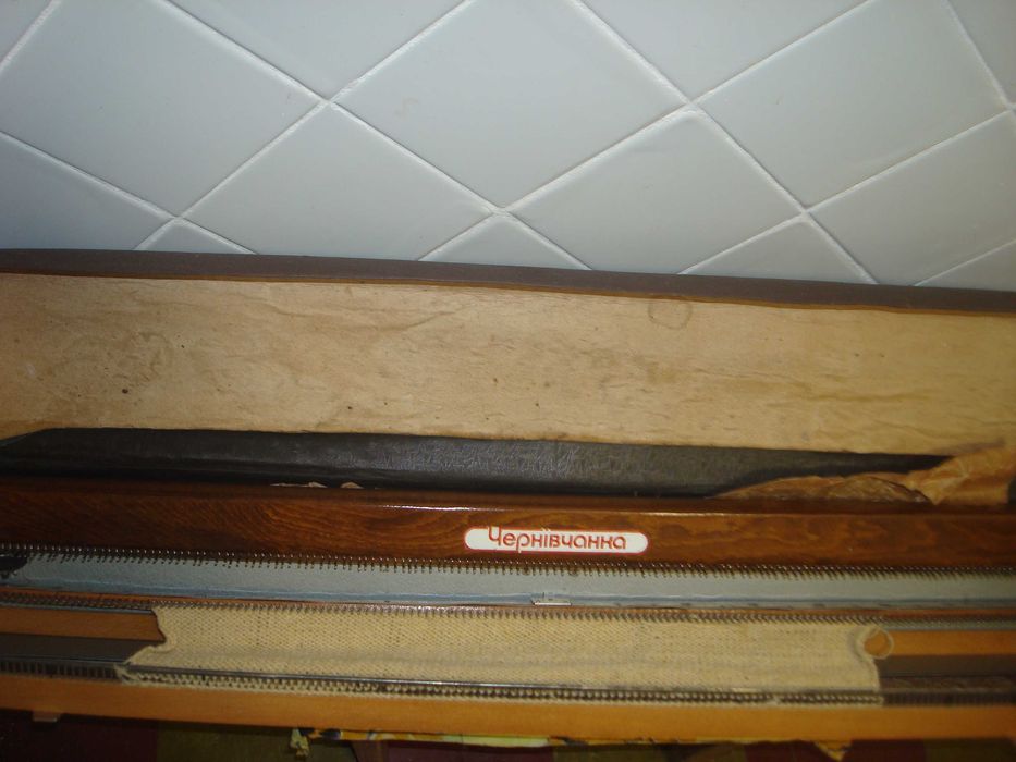 Ручная вязальная машина Чернивчанка