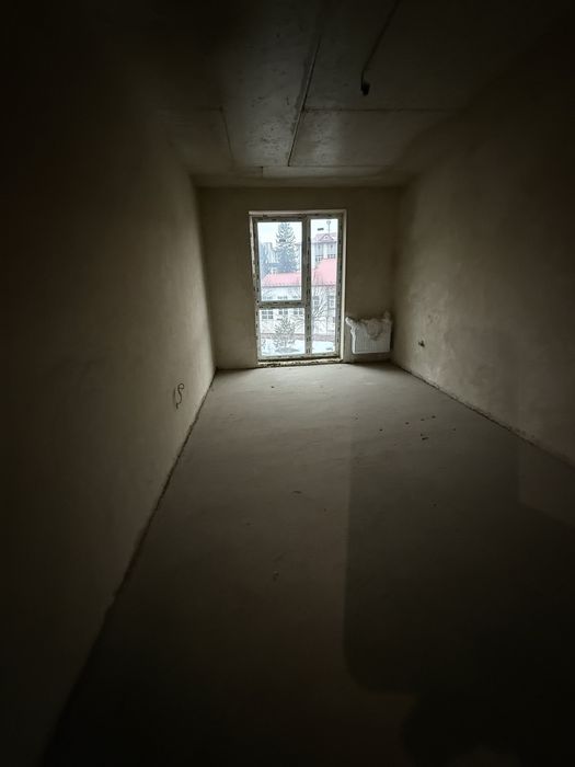 Продам квартиру в новобудові