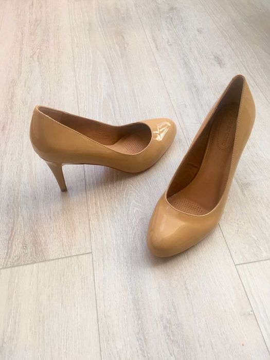 Бежевые лодочки cc corso como del