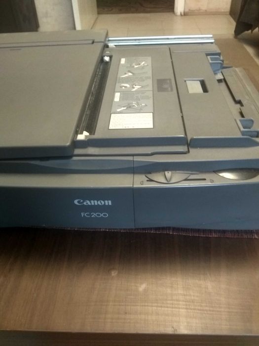 Компактный копир Canon FC-200 + ПОДАРОК банка тонера