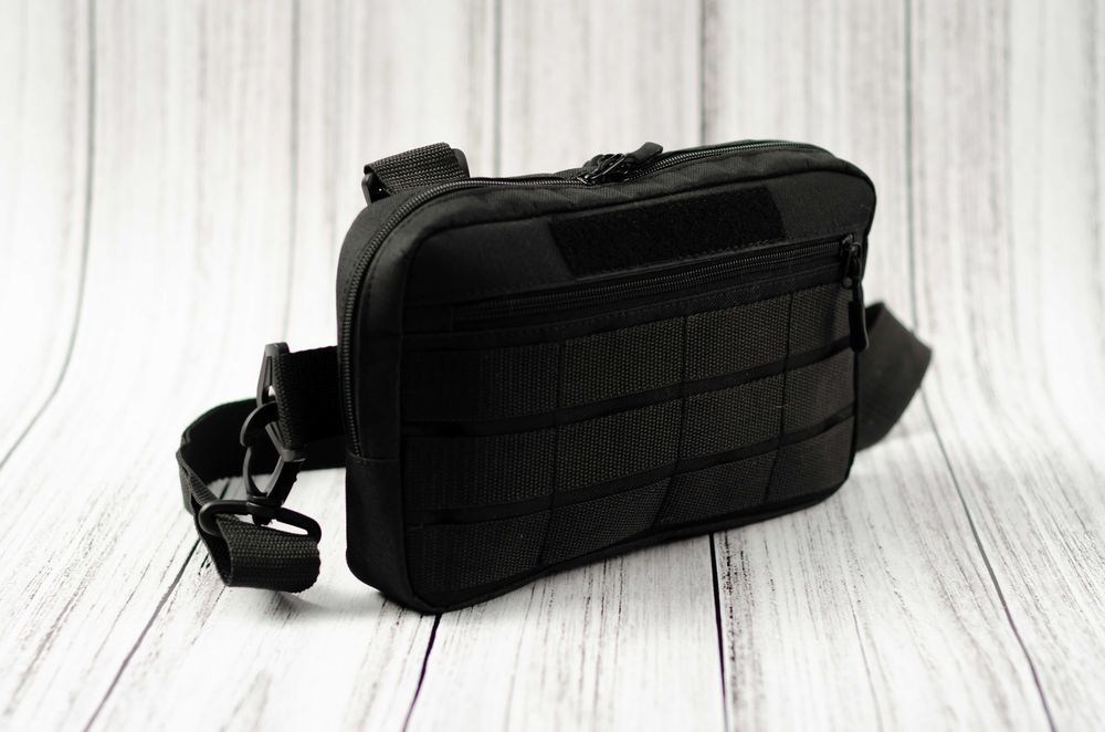 Сумка чоловіча на плече на груди через плече барсетка тактична М-1