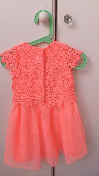 Sukienka neonowa r 92