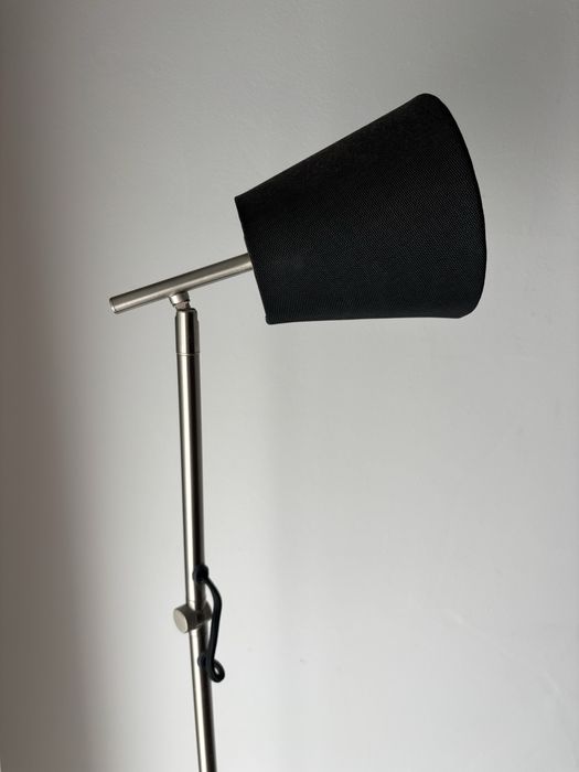 Candeeiro de pé IKEA